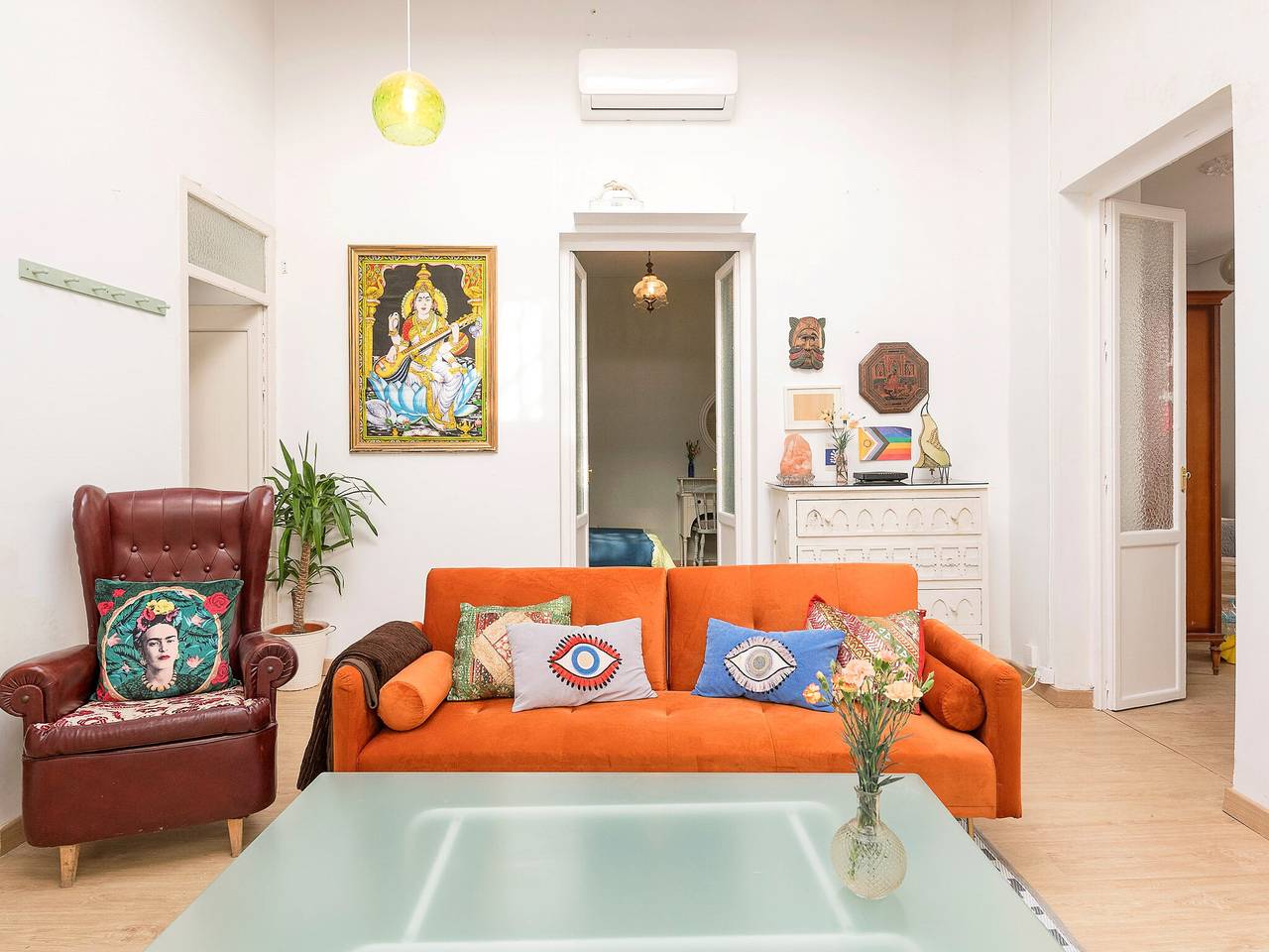 Vacation Rental for 6 Guests in Cadiz Old Town, Cádiz
