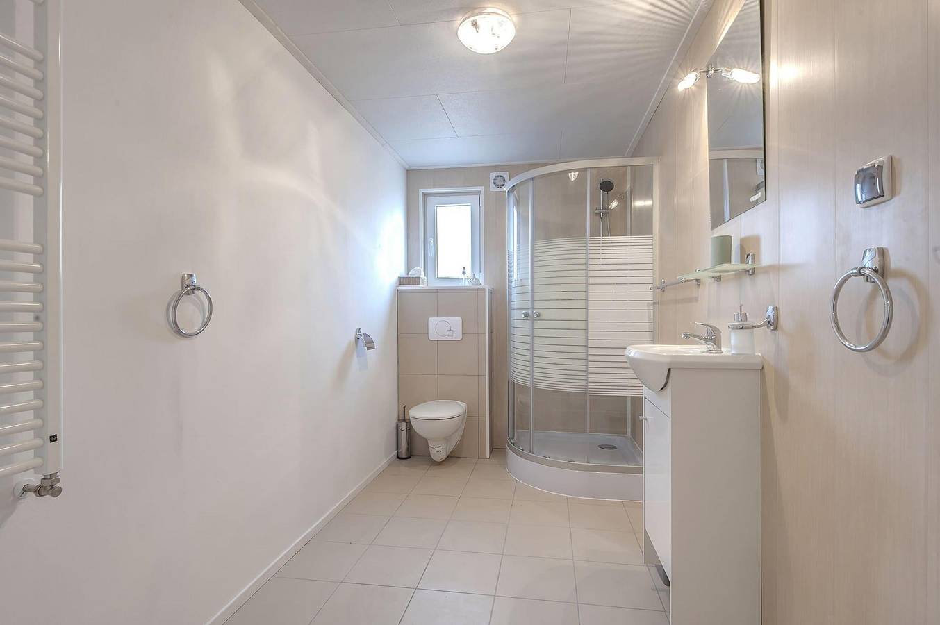 Europarcs Poort van Zeeland — Duinpan 12 in Hellevoetsluis, Niederländische Nordsee