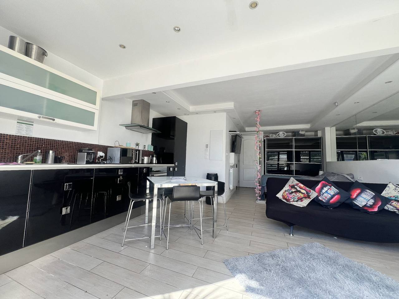 Villa con aire acondicionado, jacuzzi y aparcamiento privado, cerca de la playa para 2 personas in Cap d'Agde, Agde