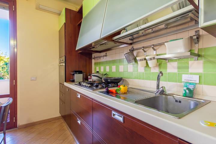 Ferienwohnung für 6 Personen, mit Balkon und Kinderpool in Catania - 4