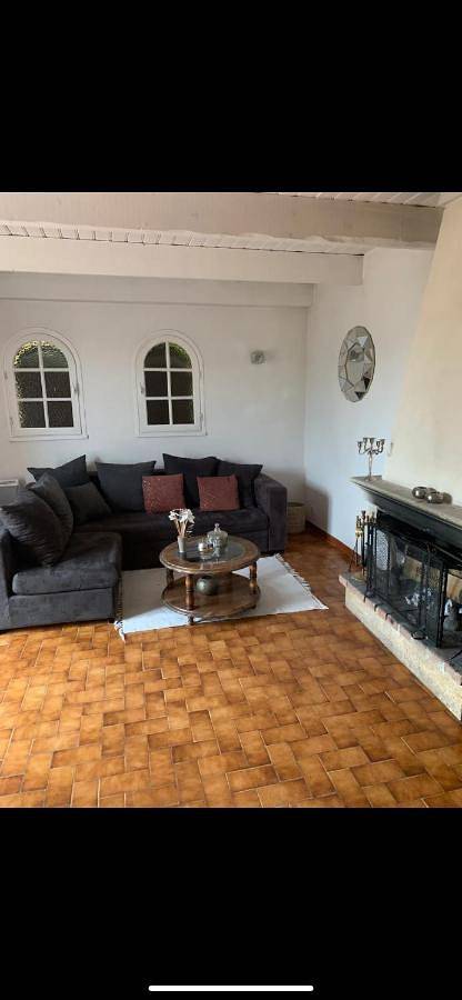 Location de vacances pour 4 personnes, avec terrasse et piscine à Mane - 2