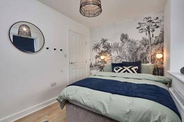 Log Cabin for 11 People in Leeds, West Yorkshire, Photo 2
