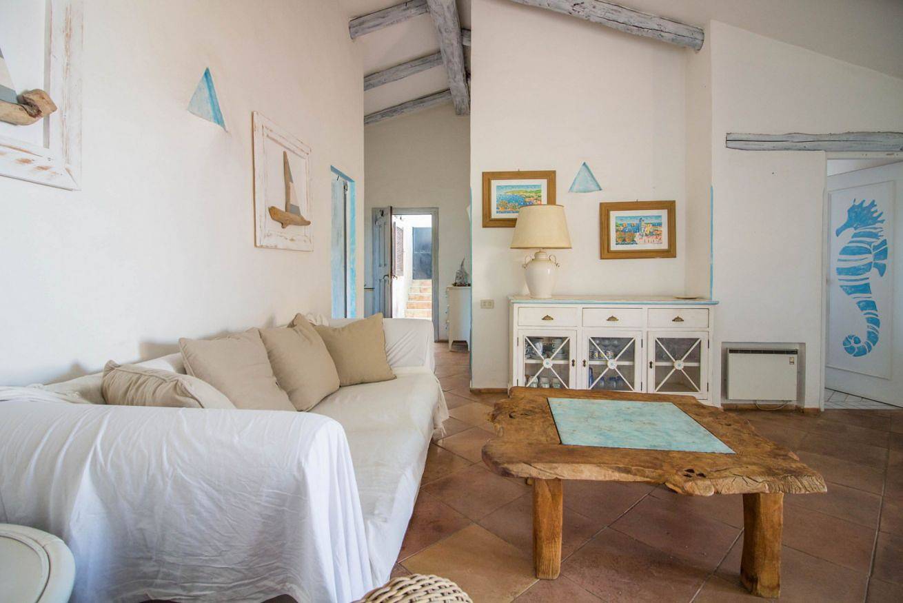 Ganze Wohnung, Ferienwohnung für 4 Personen mit Pool in Liscia di Vacca, Arzachena