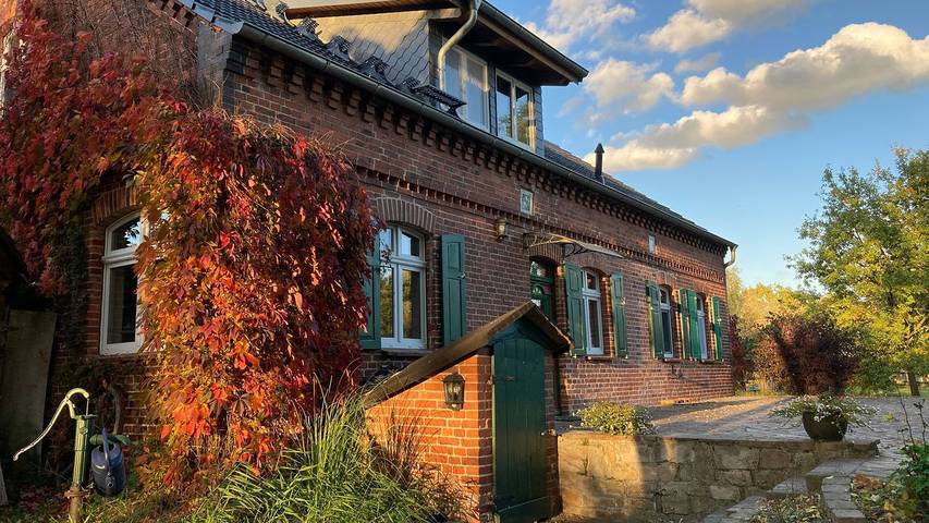 Ferienhaus für 9 Personen, mit Garten und Ausblick - 1