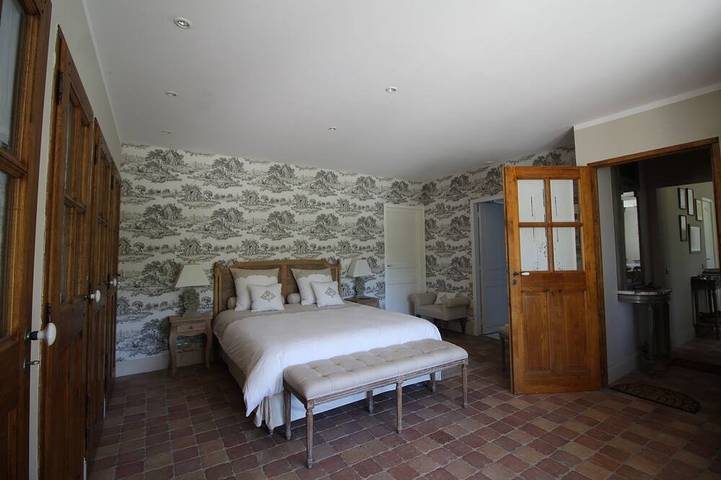 Location de vacances pour 8 personnes, avec jardin à Mollégès - 2