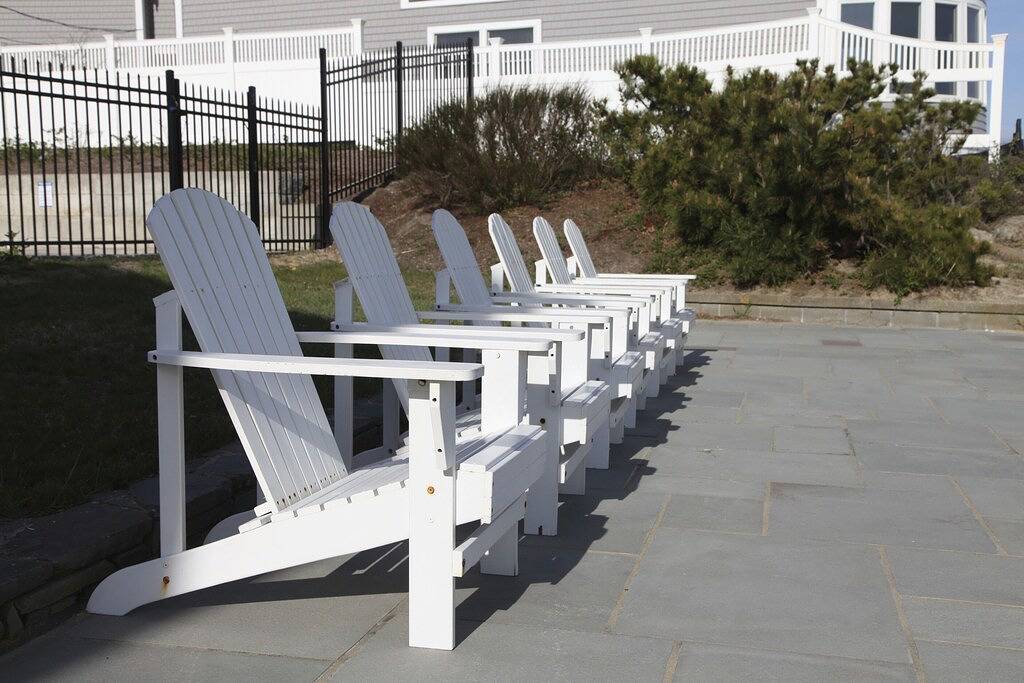 Ganze Wohnung, Cape Cod Oceanfront Beachfront New Condo mit Meerblick und privatem Sandstrand! in Dennis Port, Dennis