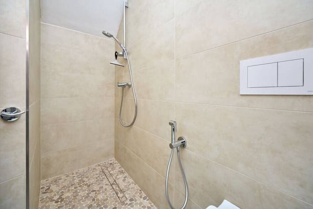Ganze Wohnung, Cozy Apartment in the Heart of Malcesine, Two Steps from the Castle! in spiaggia Malcesine (Malcesine), Malcesine