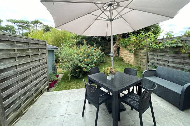 Gîte pour 4 personnes, avec terrasse et jardin dans Golf de Chiberta