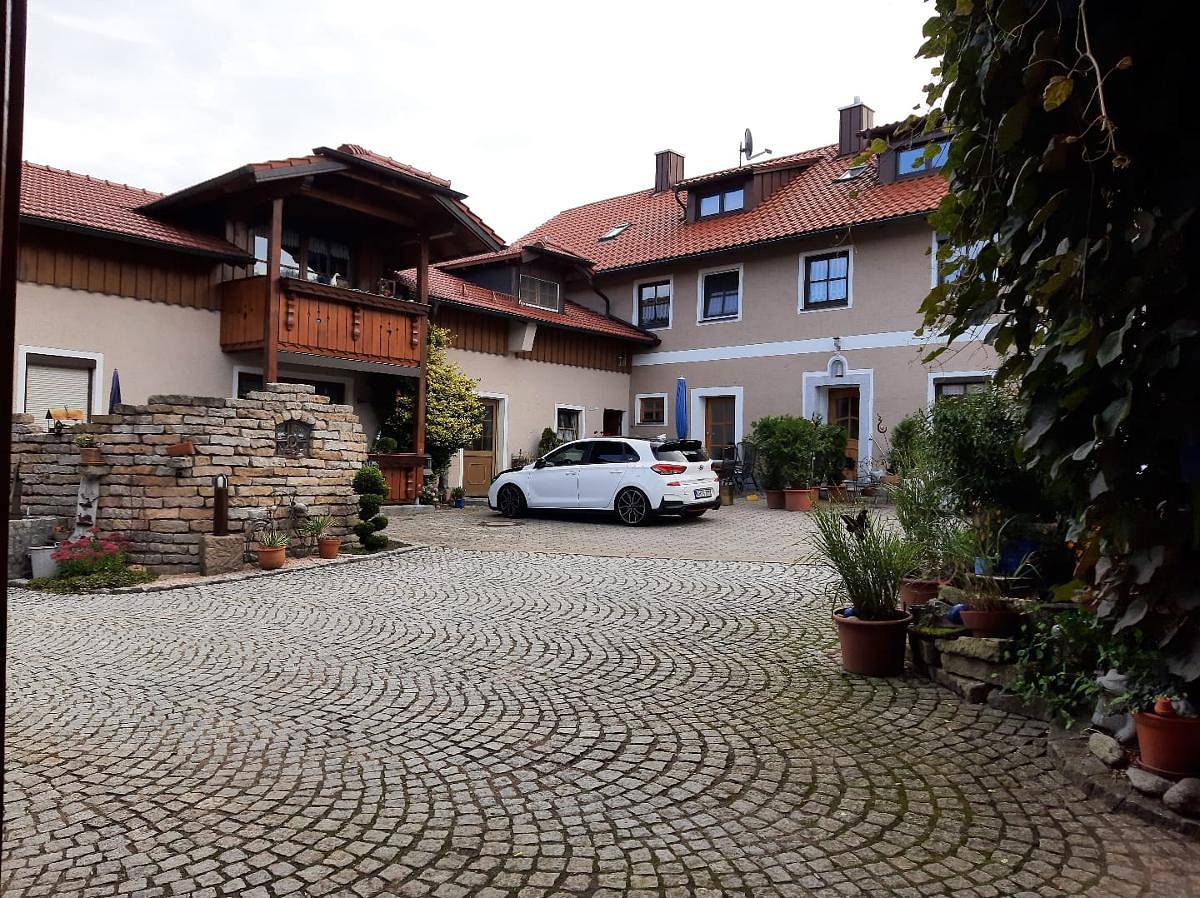 Lukashof - Ferienwohnung Fuchs (Erdgeschoss) in Waldmünchen, Ostbayern