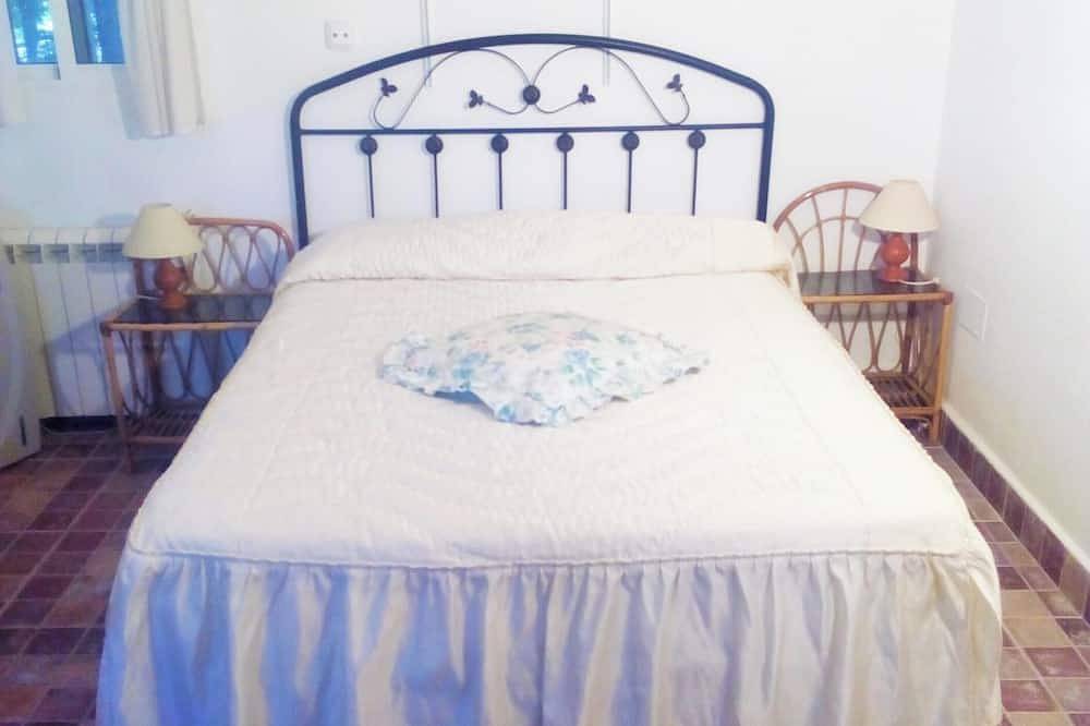 Homerez - Picturesque House in Medina-Sidonia with Garden in Medina-Sidonia, Costa de la Luz
