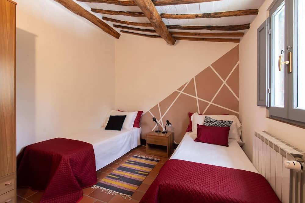 Apartamento entero, Casa Paciano, near town, apartments with pool, Ciliegio in Paciano, Provincia de Perugia