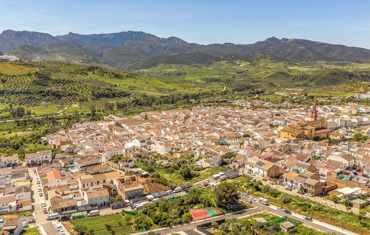 Location de vacances pour 6 personnes, avec jardin et terrasse à Algodonales - 2