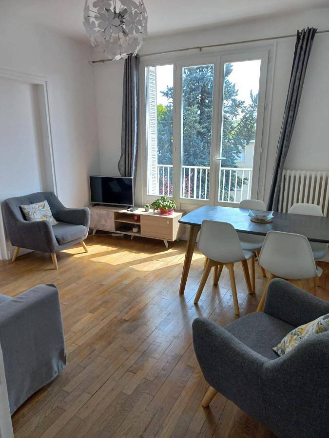 Gîte pour 4 personnes, avec jardin à Orsay - 2
