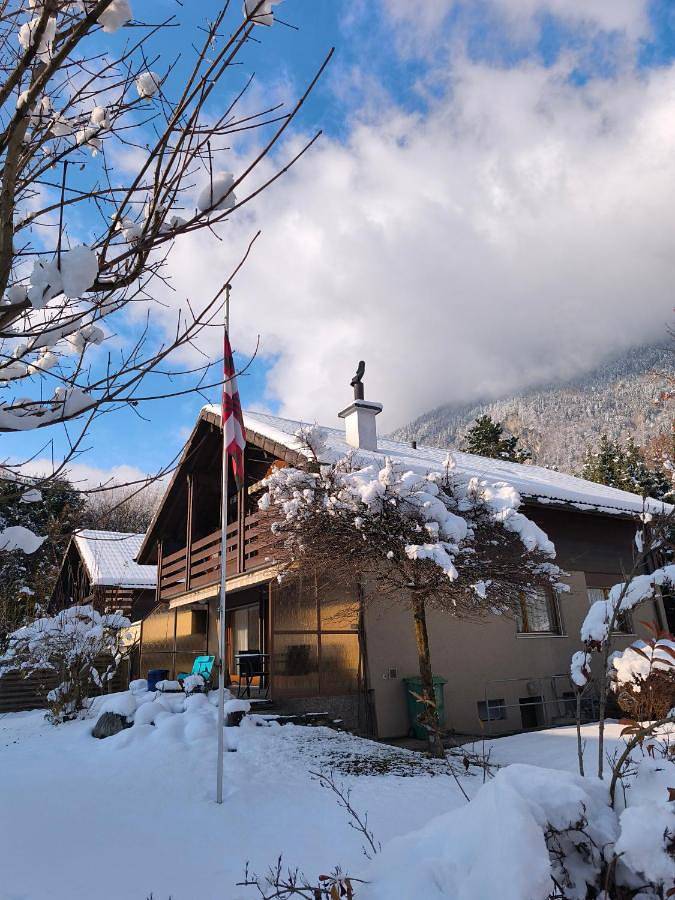 Three-Bedroom House in Interlaken, Lake Thun