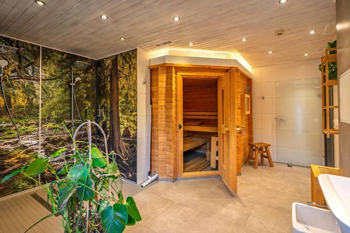 Ferienpark für 6 Personen, mit Sauna und Garten sowie Ausblick in Sachsen-Anhalt - 4