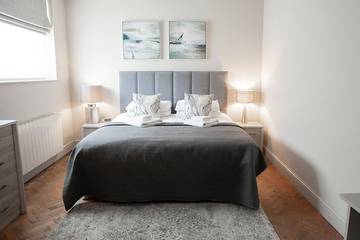 Holiday Home for 12 People in Holt, Norfolk, Photo 2