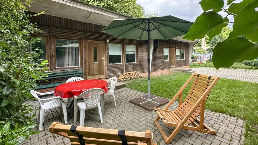 Bungalow für 5 Personen, mit Garten