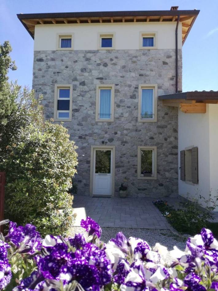 B&B für 2 Personen, mit Whirlpool und Pool sowie Terrasse und Garten am Gardasee - 3