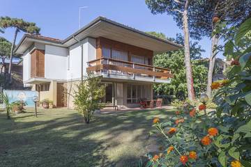 Villa für 7 Personen, mit Garten und Pool in Pisa
