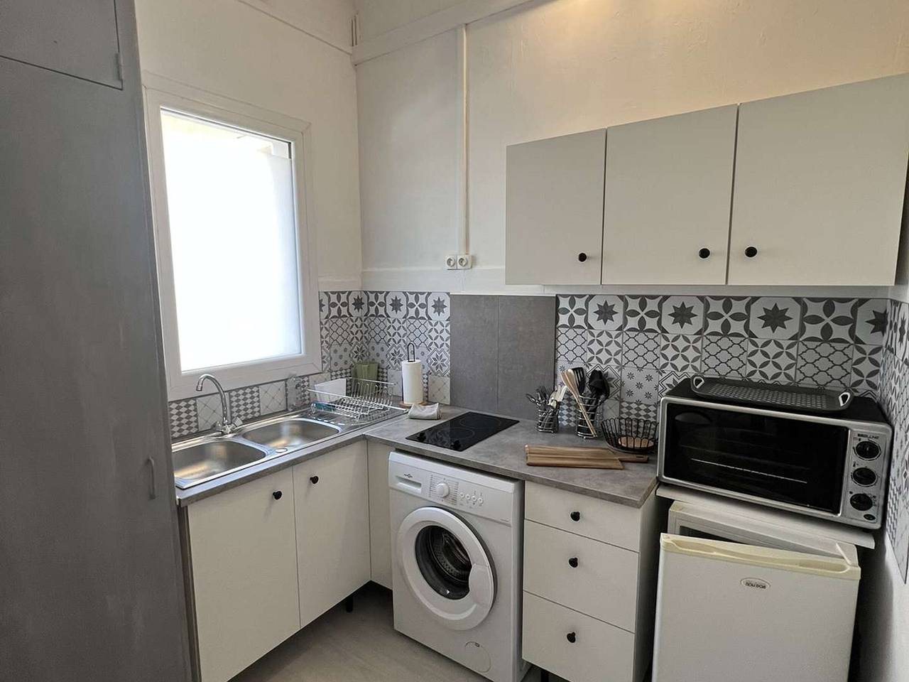 Appartement entier, T2 centre-ville charmant jardin - 2 pers. in Valras-Plage, Côte d'Améthyste