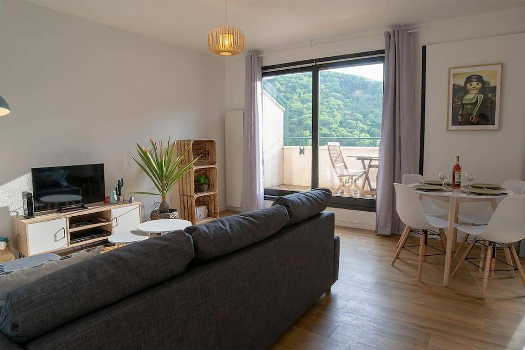 Appartement entier, Ville & Nature, Belle Vue avec Piscine in Chamalières, Parc naturel régional des Volcans d'Auvergne