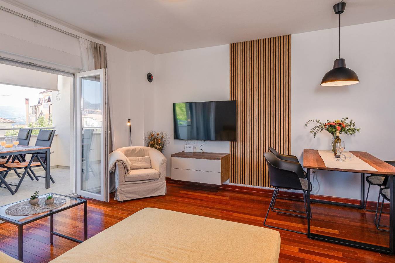 Ganze Ferienwohnung, Wohnung mit Gemeinschaftspool in Silo (Krk), Krk
