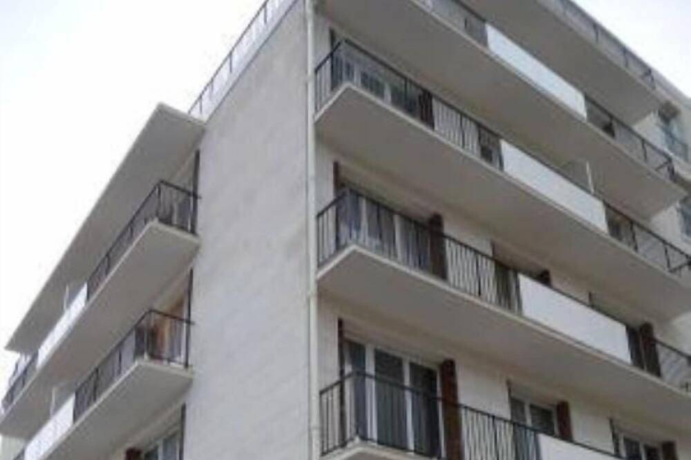 Appartement De Vacances pour 2 Personnes dans Courbevoie, Hauts-de-Seine