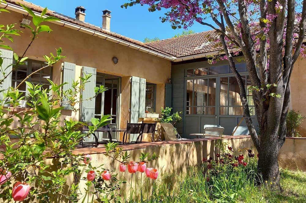 Ferienhaus / Villa - Mormoiron in Mormoiron, Parc naturel régional du Mont-Ventoux
