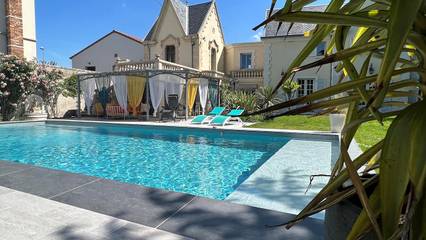 Chambre d’hôte pour 2 personnes, avec jardin et piscine dans le Vaucluse