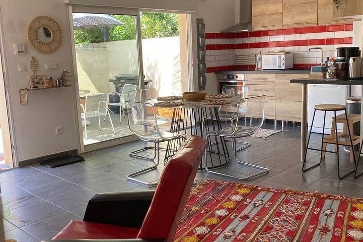 Location de vacances pour 4 personnes, avec Terrasse à Fournès