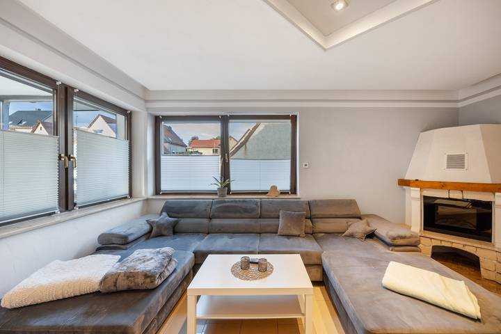 Appartamento intero, Appartamento 'HarzNest' con Terrazza Privata, Giardino Privato e Wi-Fi in Wimmelburg, Harzvorland