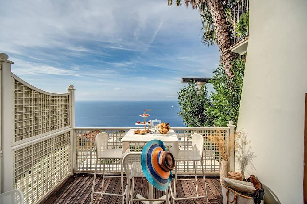 Ganze Wohnung, Honeymooners nest in Amalfi coast in Marciano, Neapel Provinz