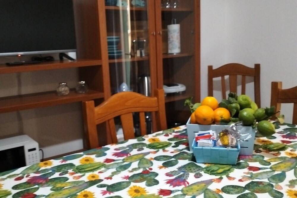 Ganze Wohnung, Essences of Sicily Apartment Letojanni - Taormina in Letojanni, Messina Provinz
