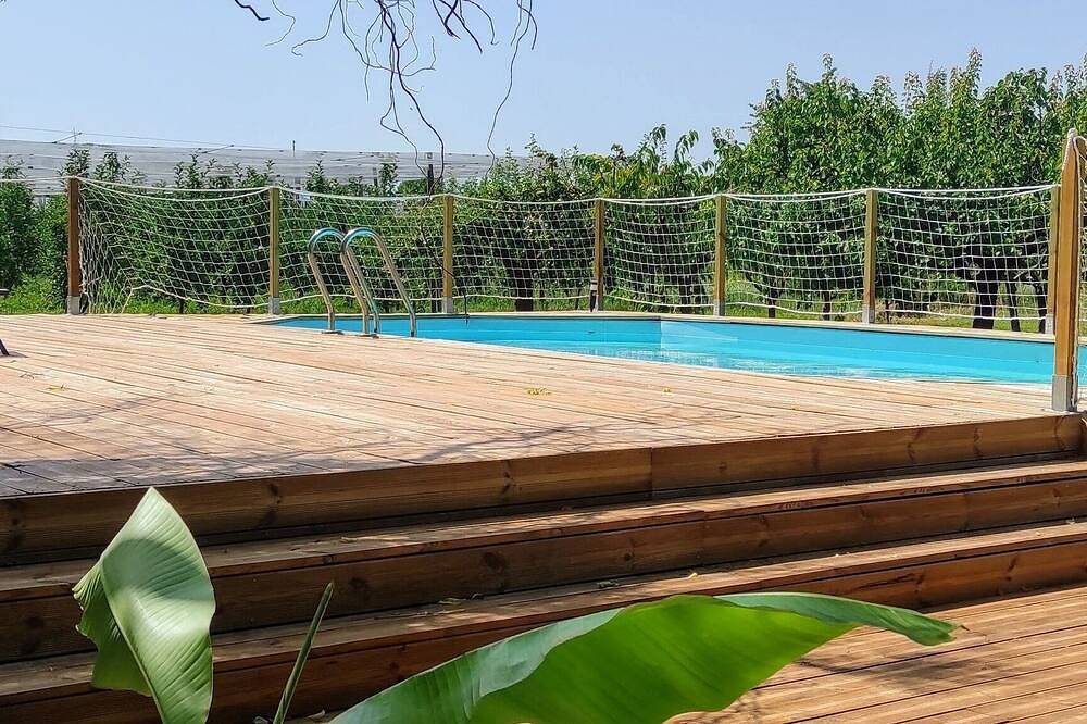 Charming 18th-century farmhouse in Althen-des-Paluds, Vaucluse
