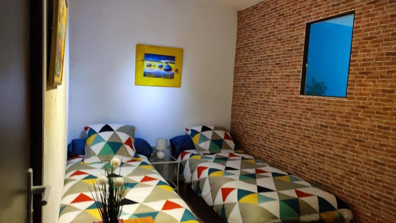 Villas en chanay in Dagneux, Ain