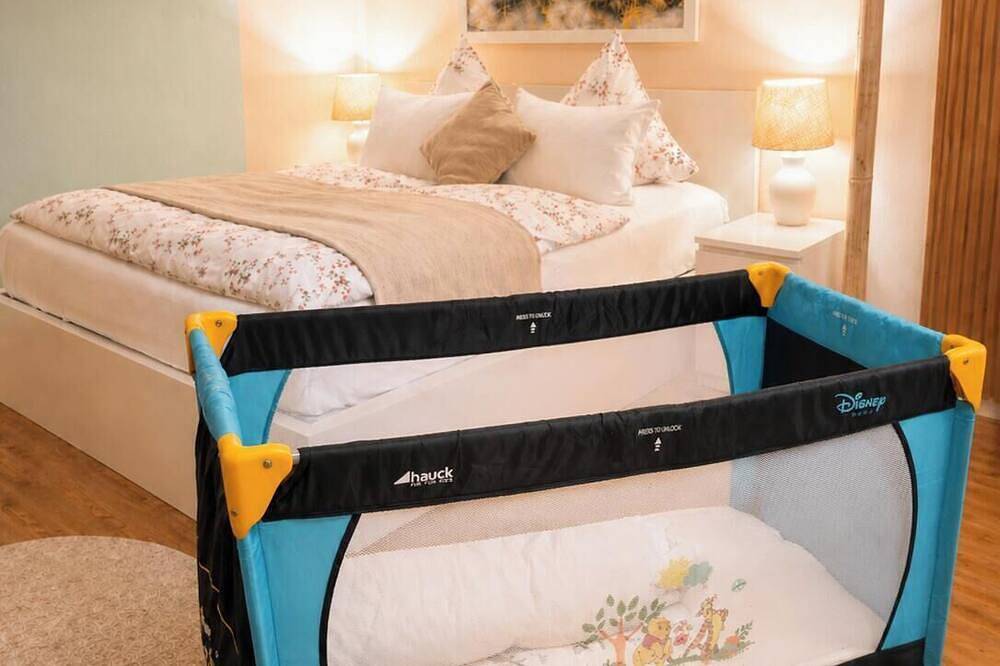 Ganze Wohnung, Modernes, Mini Apartment in Zirndorf, Franken