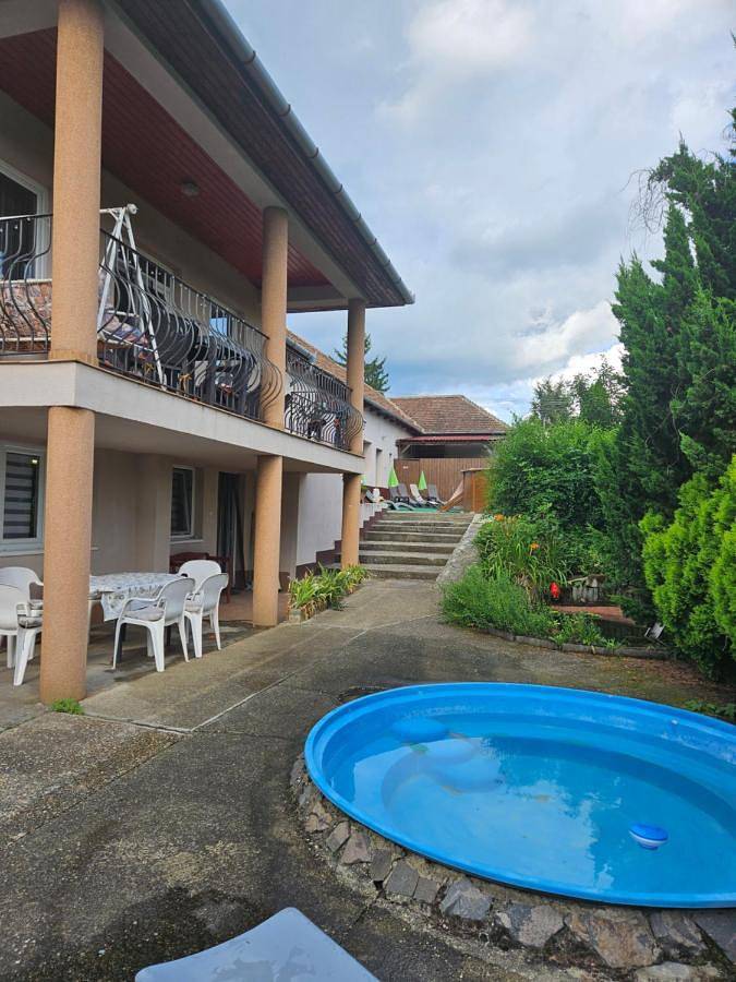 Dom dla 14 osób, z sauna i ogród oraz widok i basen - 1