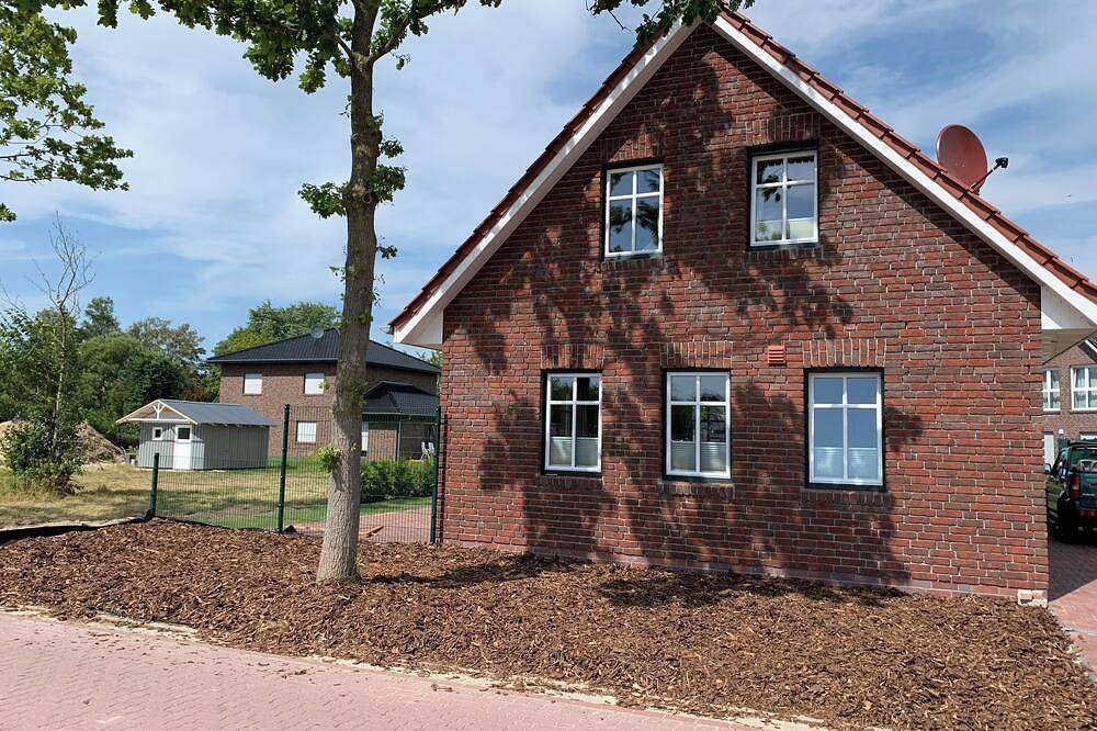 Gemütliches Ferienhaus mit Whirpool in Timmel, Nordseeküste