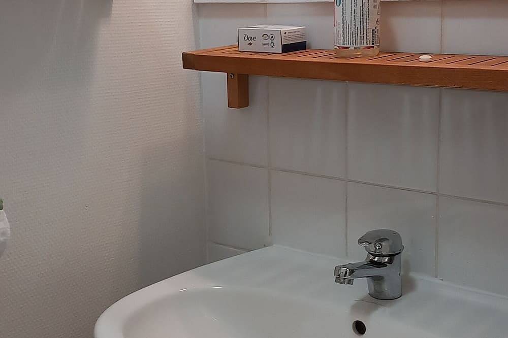 Appartement entier, Studio 26 m2, à 5 mn de Paris in Arcueil, Val-de-Marne