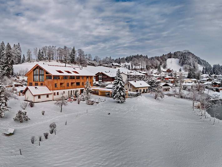 Hütte für 4 Personen, mit Ausblick und Garten sowie Seeblick und Sauna in Oberstaufen