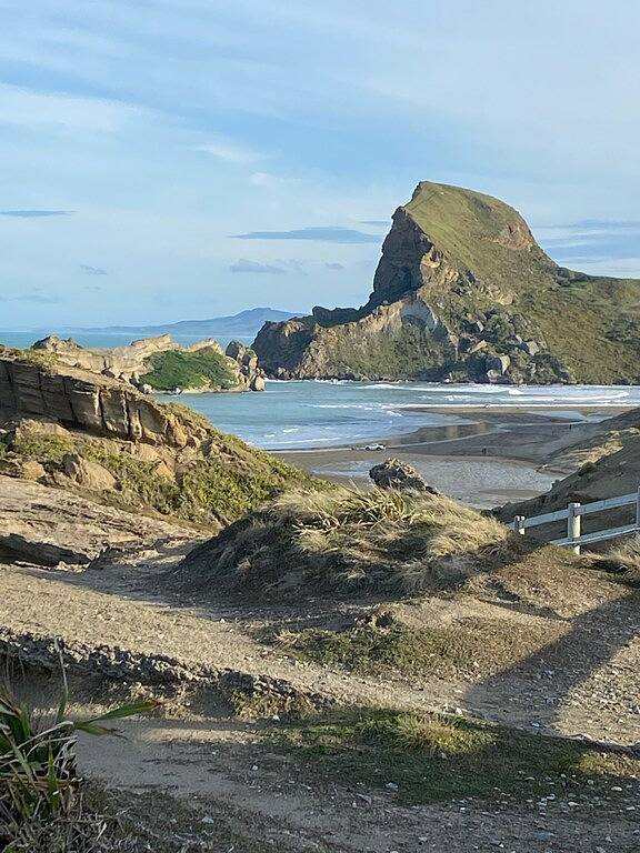 Vacation rental for 15 people, with balcony in Wellington