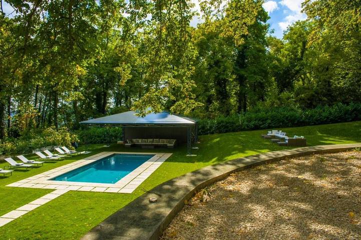 Chambre d’hôte pour 8 personnes, avec jardin ainsi que piscine et jacuzzi dans Yvelines - 2