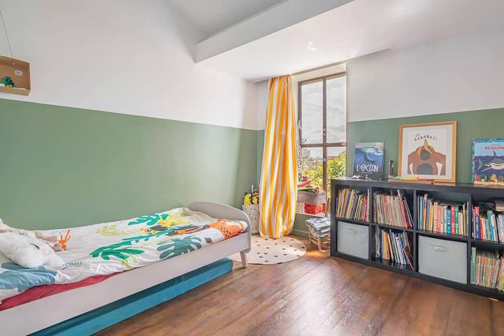 Spacious architect-designed home, perfect for families—near Disneyland and Paris in Montreuil, Sena-Saint Denis