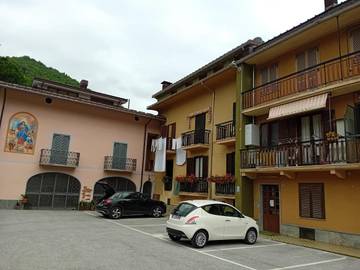 Gîte pour 4 personnes, avec balcon et vue, animaux acceptés à Chiusa di Pesio