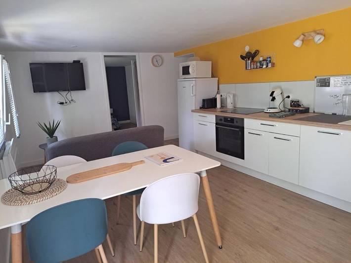 Appartement de vacances pour 4 personnes, avec vue et jardin
