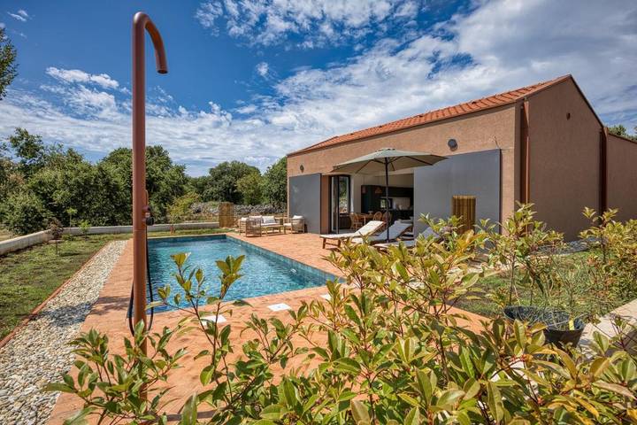 BnB für 6 Personen, mit Terrasse und Garten sowie Pool in Rovinj