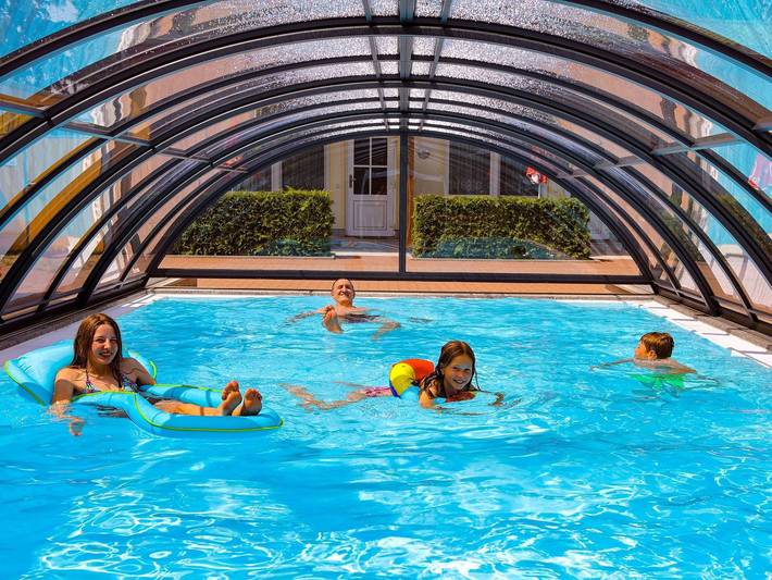 Ferienpark für 4 Personen, mit Sauna und Terrasse sowie Pool, kinderfreundlich in Mecklenburg-Vorpommern - 2