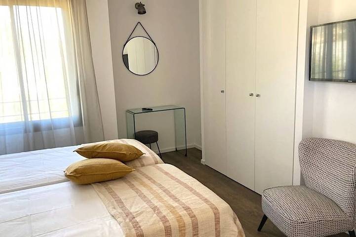 Gîte pour 6 personnes, avec jacuzzi et piscine dans Plage de Fautea - 4