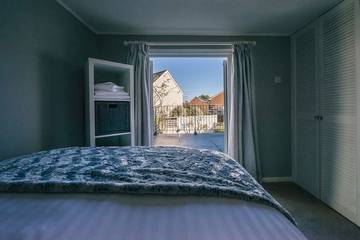 Holiday Home for 4 People in Lymington, New Forest National Park, Photo 3