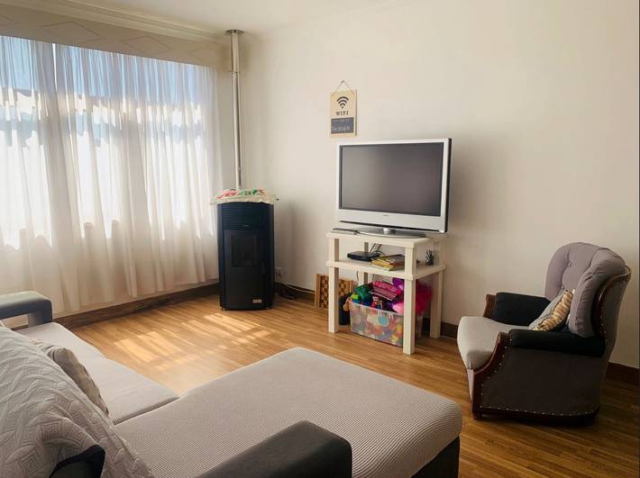 Casa de férias para 7 pessoas, com Varanda e Jardim em Distrito de Bragança